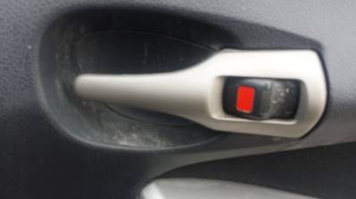 2008  MODEL TOYOTA COROLLA ÇIKMA KAPI KOLU